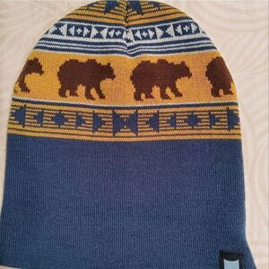 Beautiful Giant Cali Bear Beanie One Size